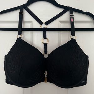 Sexy NWT black Victoria’s Secret bra